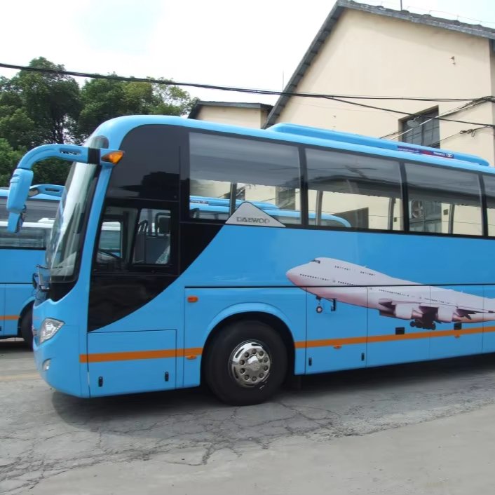 diesel Engine 12m GDW6121HK Luxury coach
